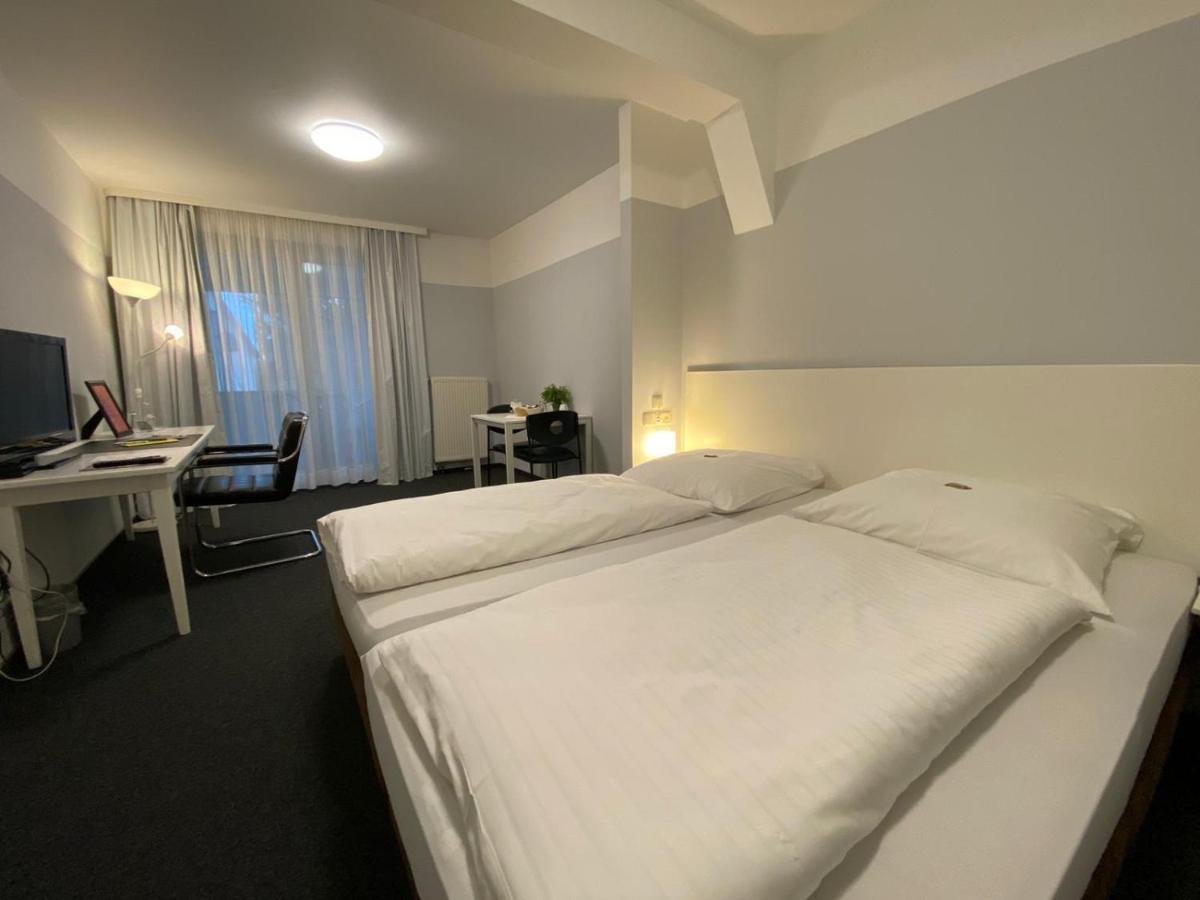 Hotel U. + Apartments Мюльгайм-ан-дер-Рур Екстер'єр фото